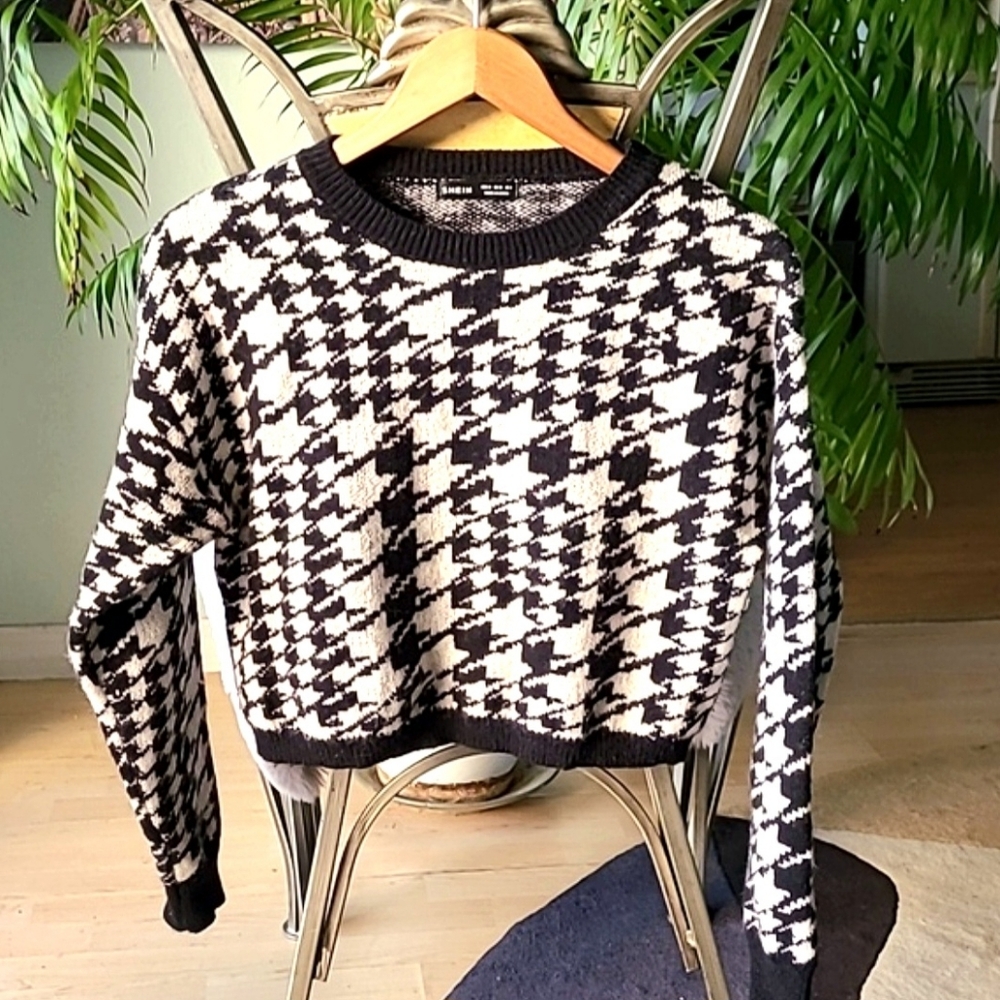 SHEIN Monochrome Houndstooth Sweater ❤️